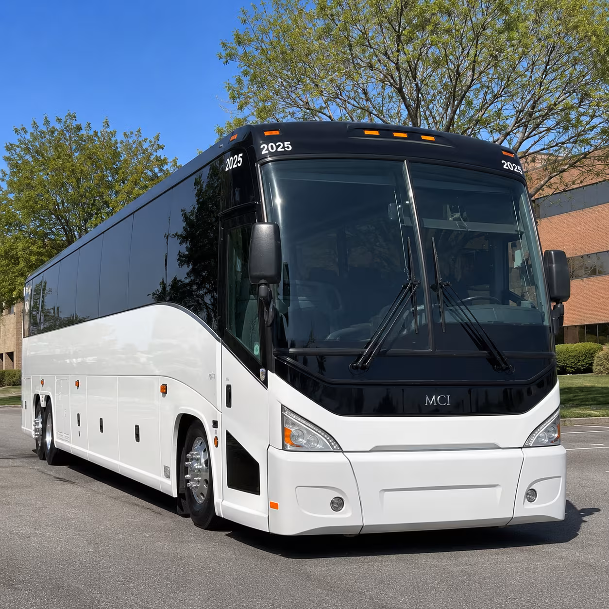 charter buses for corporate events and off site meetings near norwalk