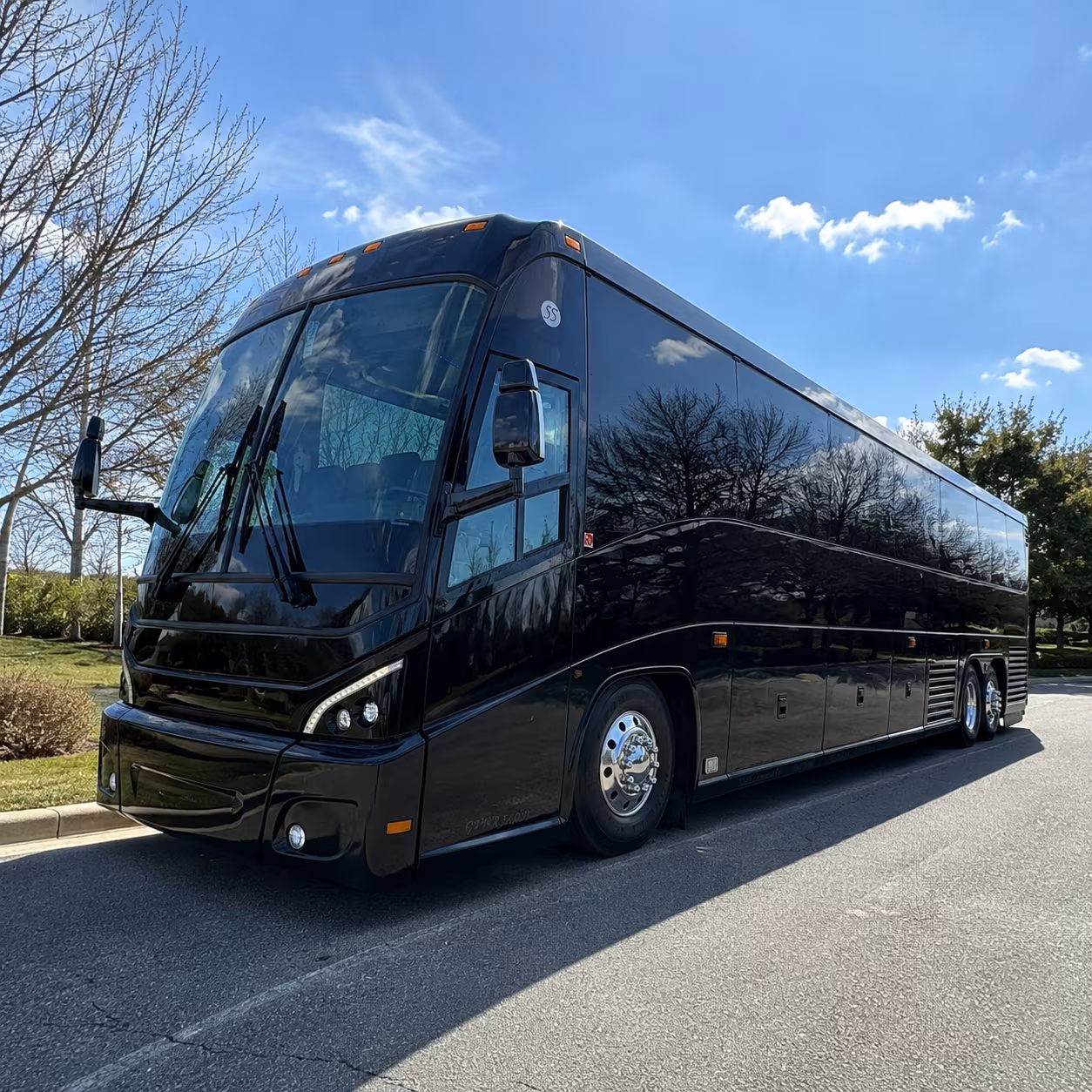 charter buses for large birthday group travel from norwalk