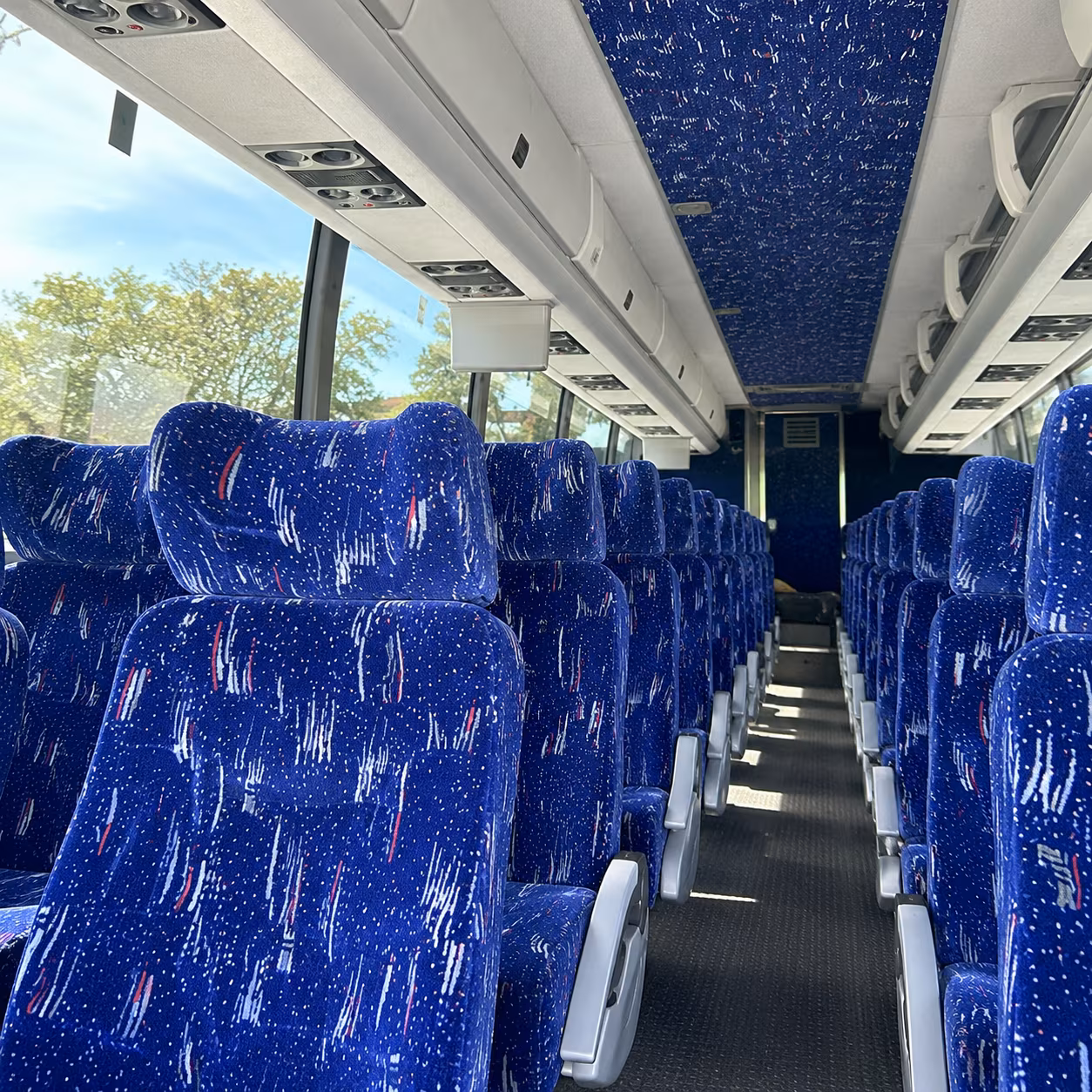 find and book transportation for your next airport transfer 4