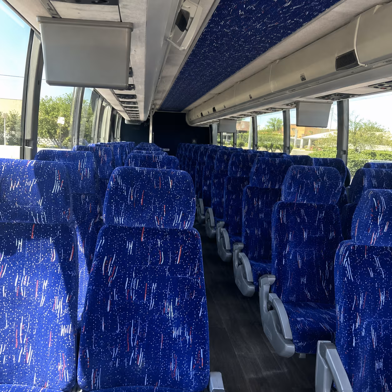 find and book transportation for your next concert or music festival 4