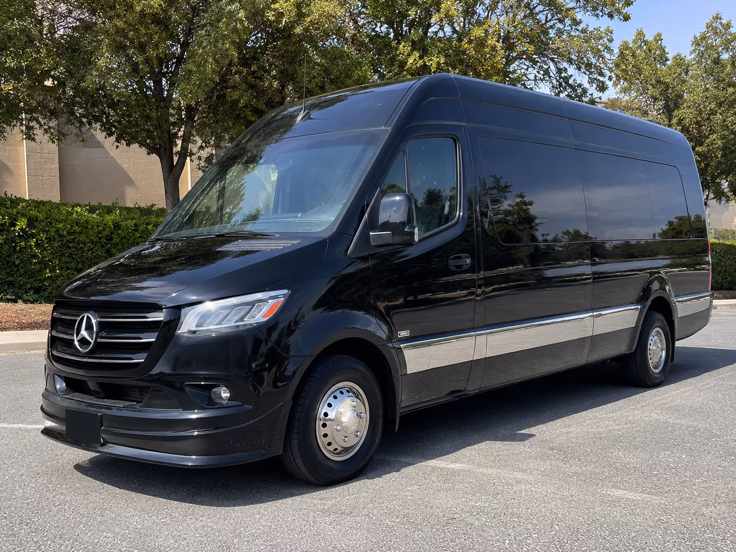 find and book transportation for your next concert or music festival 5
