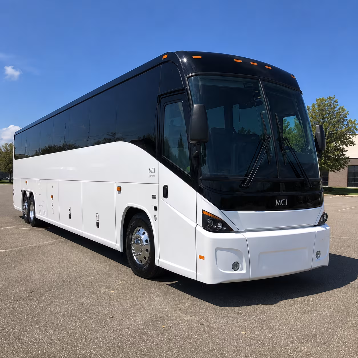 norwalk 45 passenger charter bus