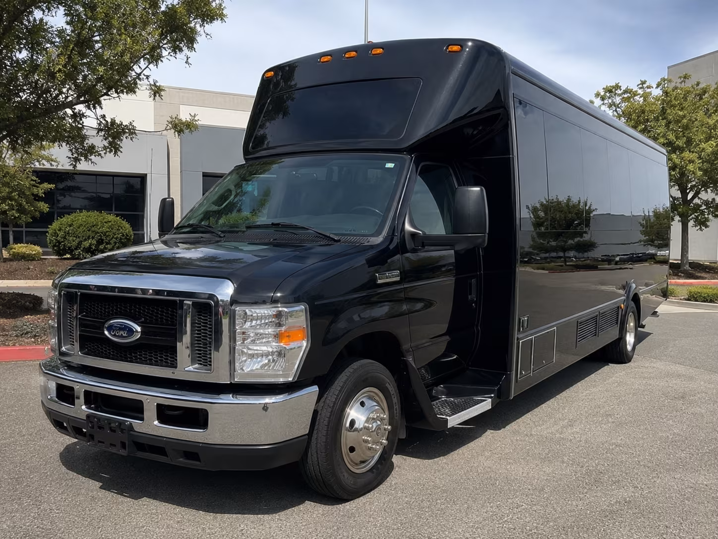 norwalk anniversary party bus rental