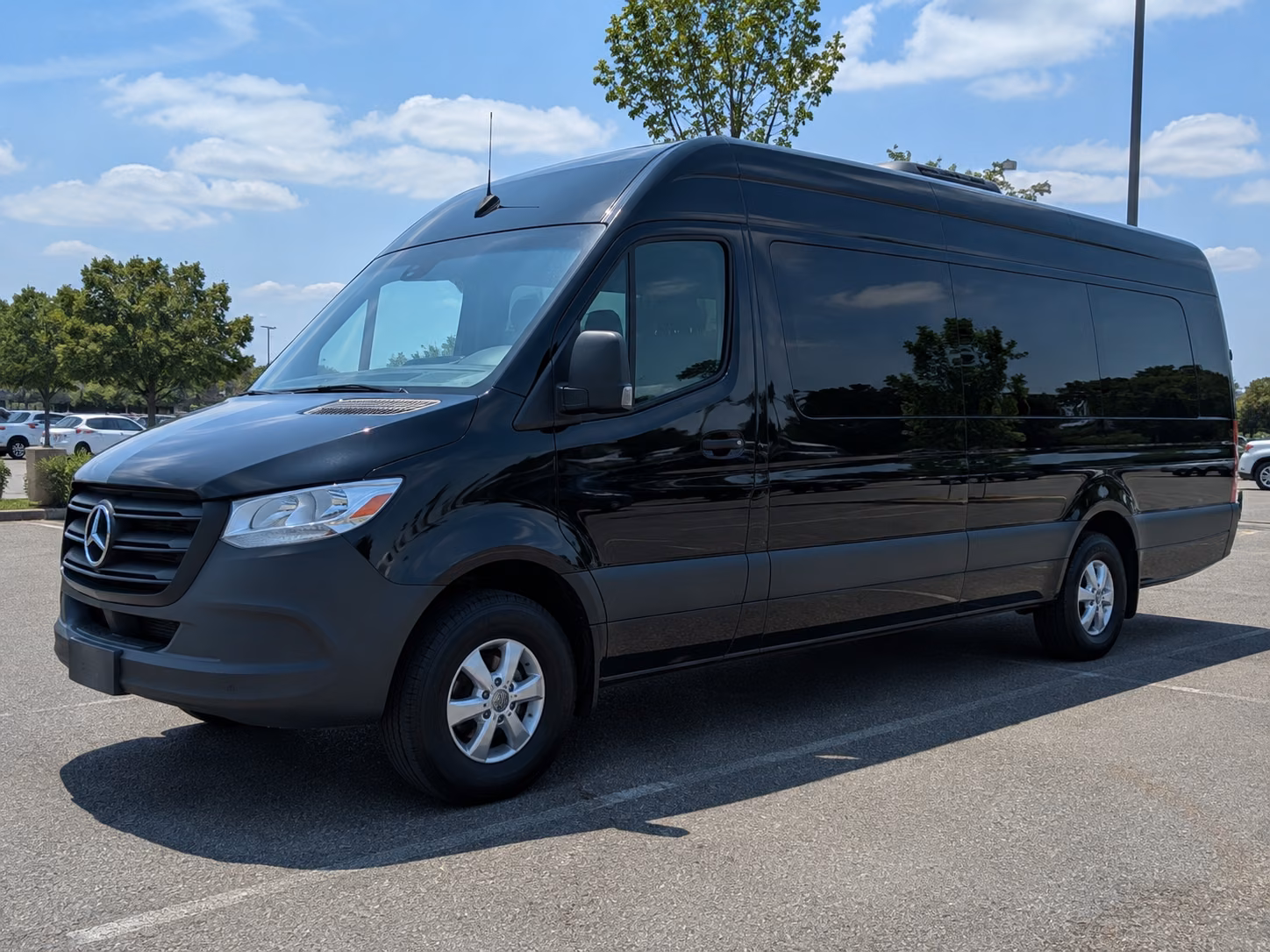 norwalk sprinter van with driver